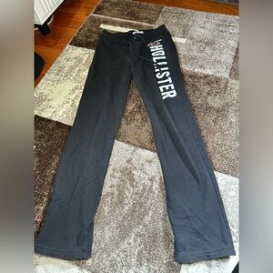 Hollister Sweats; size S